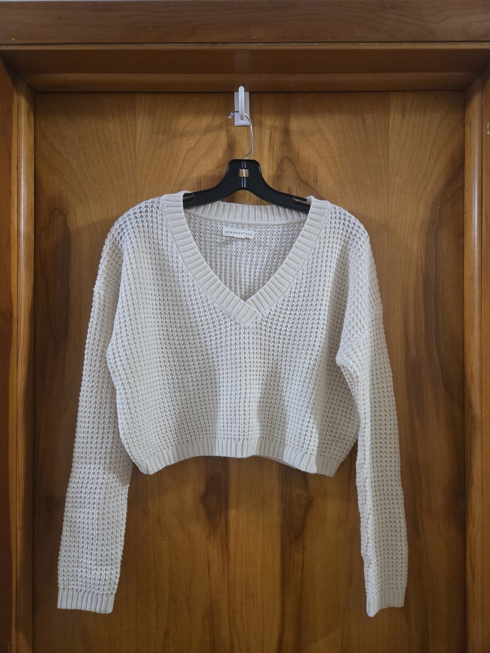Aeropostale Cream V-Neck Cropped Waffle Knit Sweater